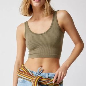 Urban Outfitters Out From Under Olive Green Drew Seamless Ribbed Bra Top sz S